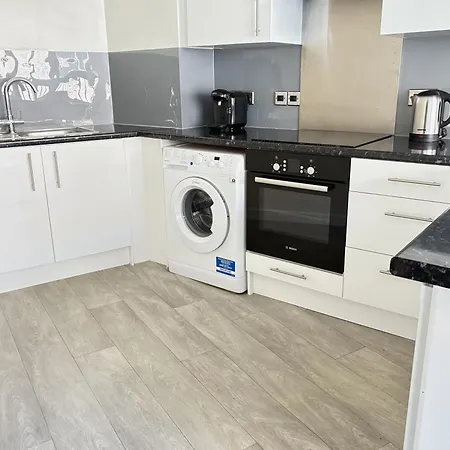 Centre Flat With View - Location - Walk To Everything Lejlighed *