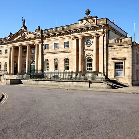 Centre Flat With View * York