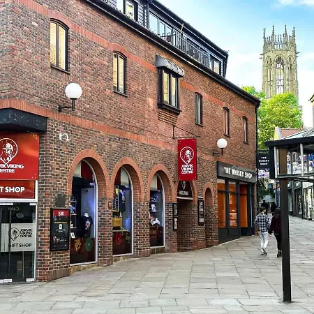 公寓 Centre Flat With View - Location - Walk To Everything