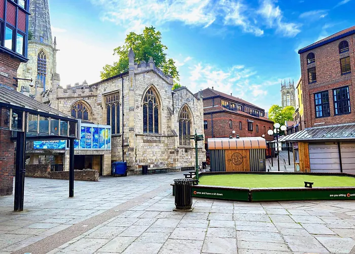 아파트 Centre With View - Walk To Everything